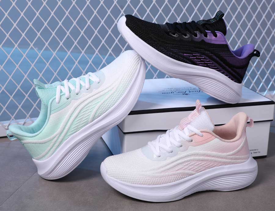 Women's flyknit stripe texture pattern casual shoe sneakers