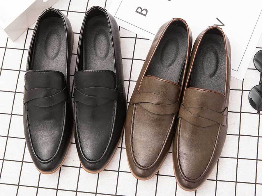 Men's twist strap point toe slip on dress shoes