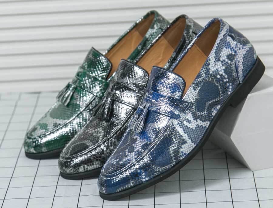 Men's snake skin pattern tassel on top slip on dress shoes