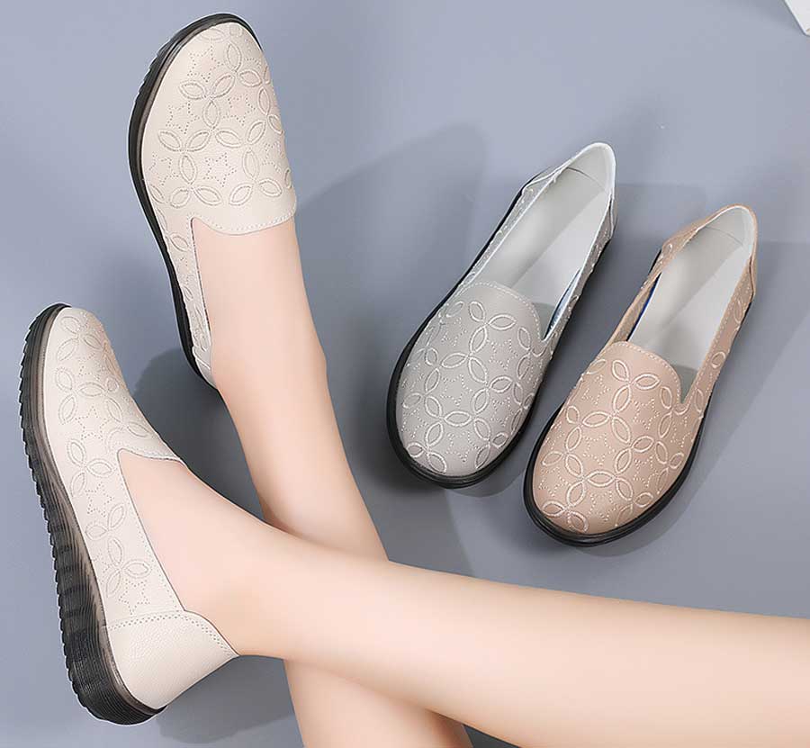 Women's floral star stitch pattern slip on shoe loafers