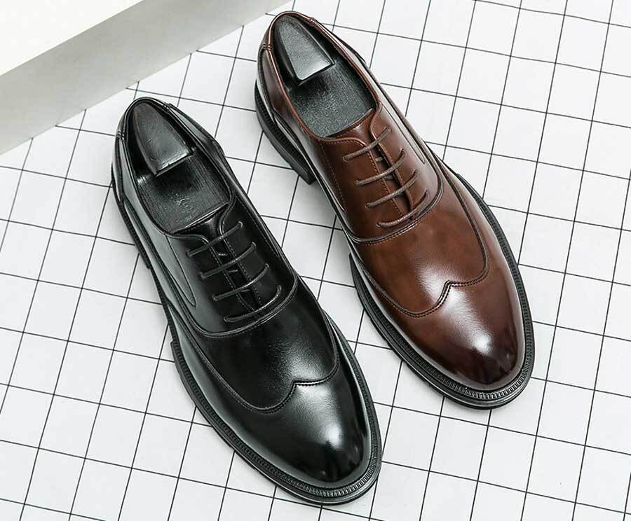 Men's retro wingtip accents oxford dress shoes