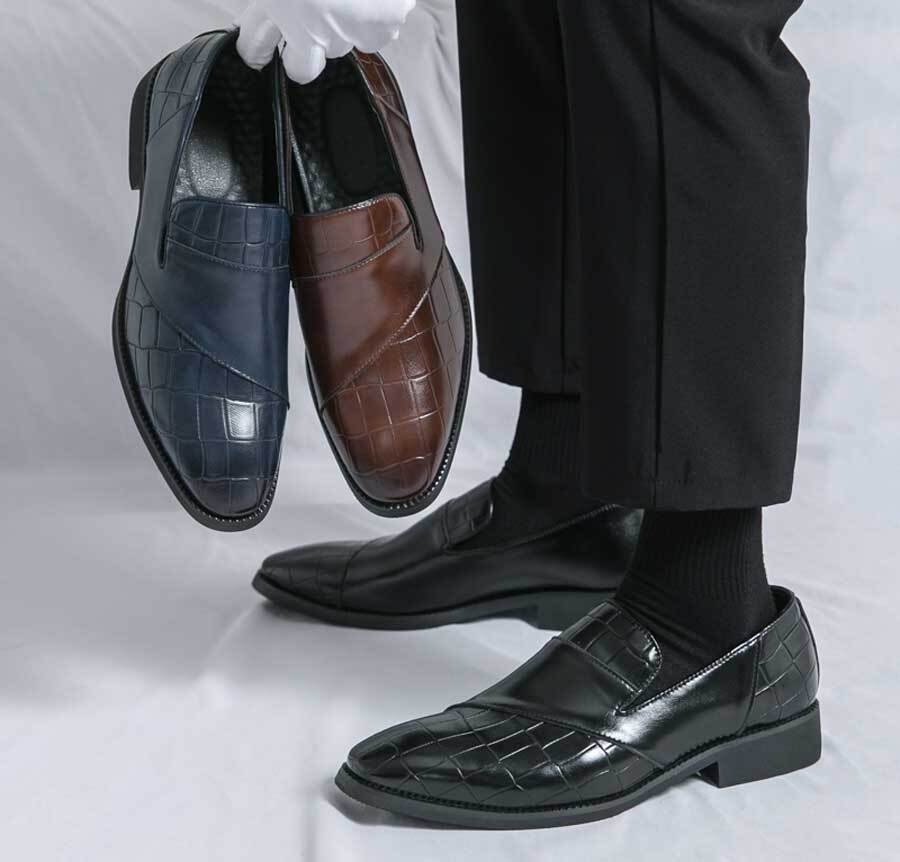 Men's retro panel accents croc skin pattern slip on dress shoes