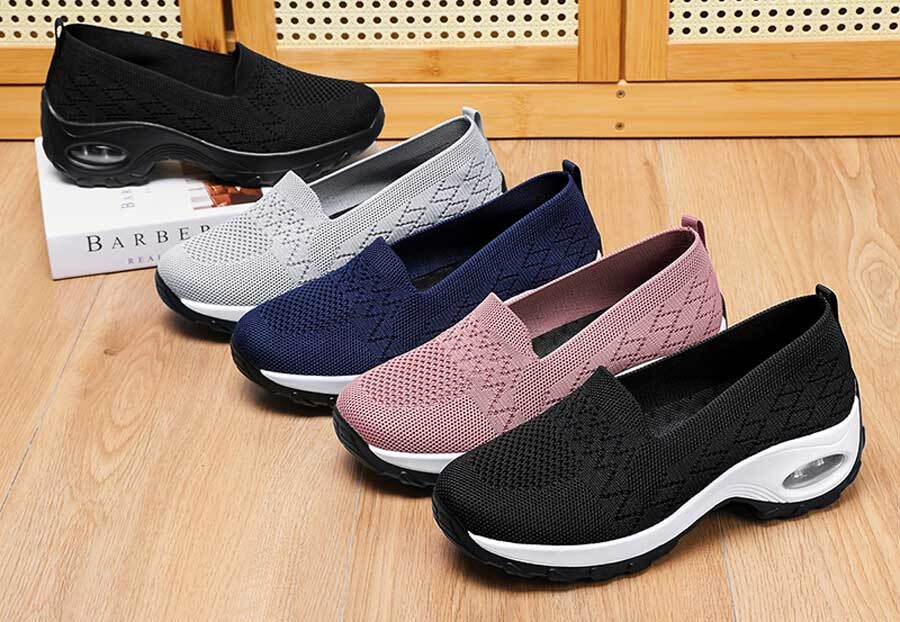 Women's wave texture pattern slip on double rocker bottom sneakers